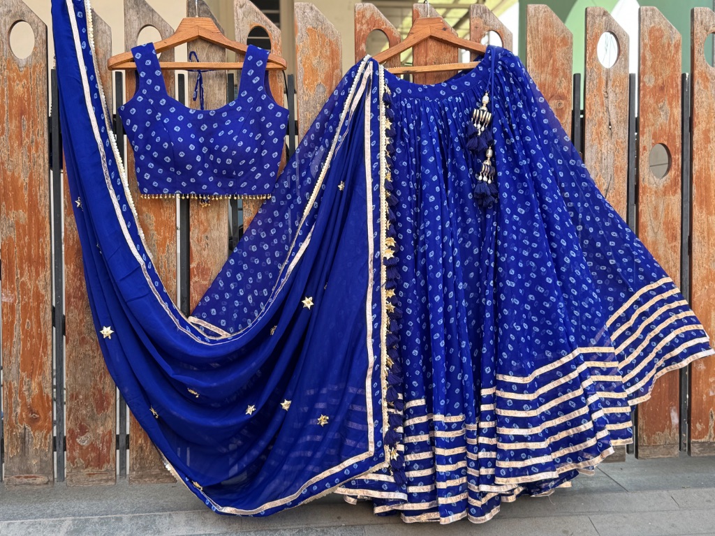 Titli | Royal blue