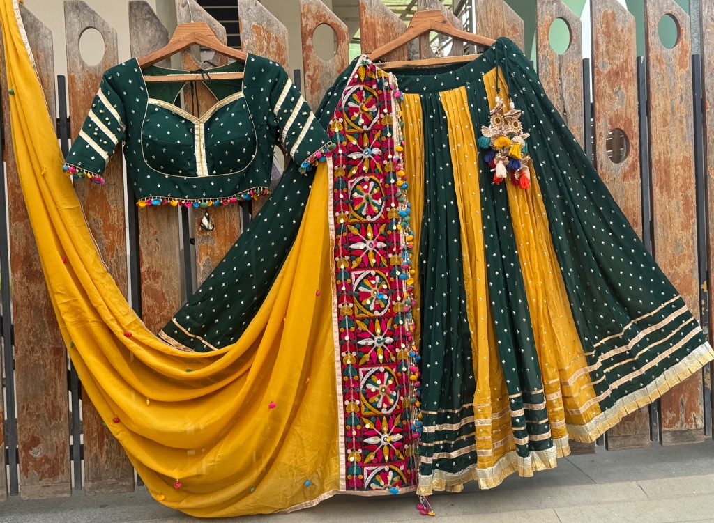 Amayaa | Dark green Mustard