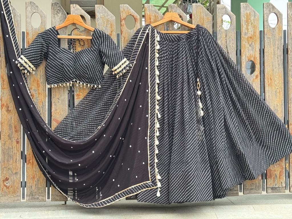 Twinkle | black