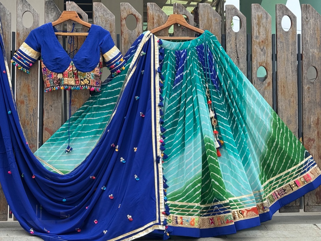 Lehar | multi blue