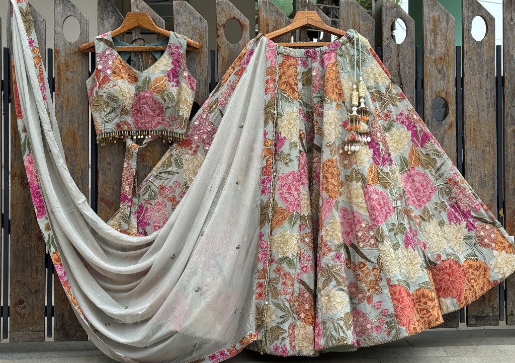 Gulab | slate grey